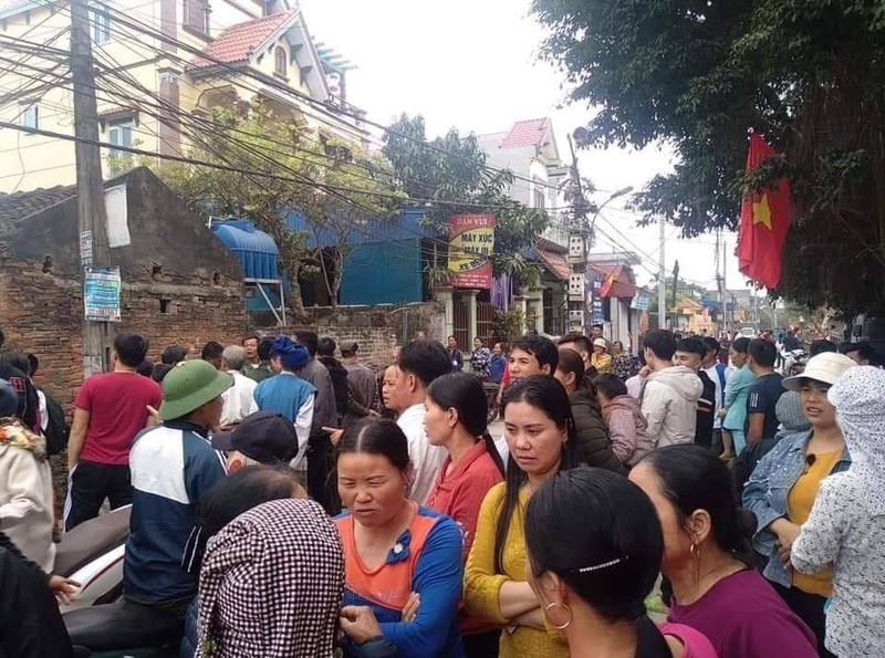 Nong: Mau thuan ca nhan, em vo dam anh re tu vong