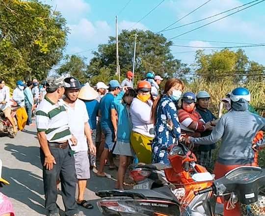 Nguoi vo chem chet ke trom dot nhap sat hai chong khong pham toi?