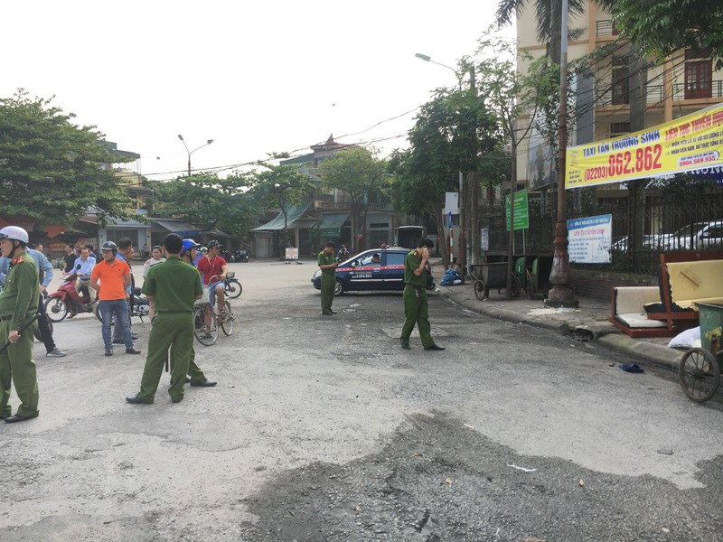 Hai Duong: Nam thanh nien co bieu hien bat thuong, tu dung dao cua co