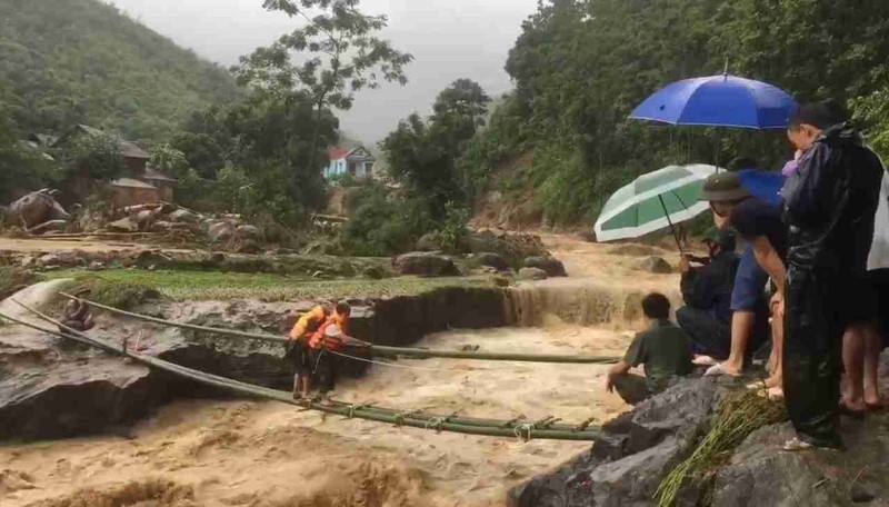 Thanh Hoa: Truong cong an xa tu vong khi van dong dan roi khu vuc nguy hiem