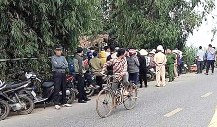 “Nghich tu” no sung giet chet bo de o Phu Tho: Doi mat nhieu toi danh?