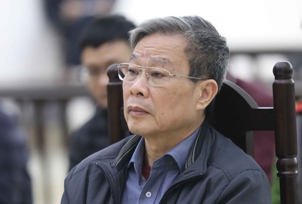 Ong Nguyen Bac Son bi de nghi tu hinh: Con gai, gia dinh nen lo tien khac phuc de giam an