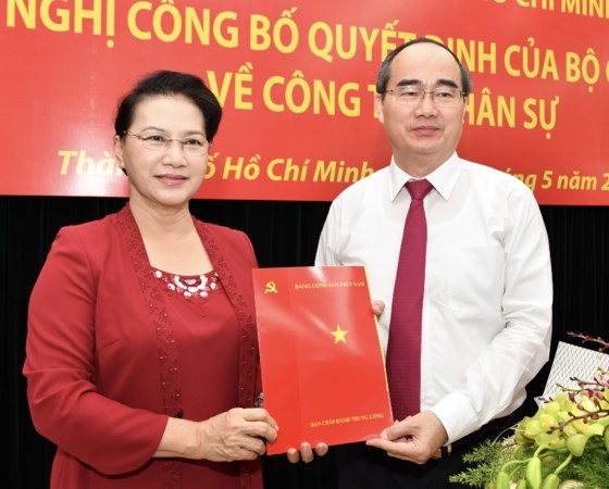 Dau an ong Nguyen Thien Nhan thoi gian lam Bi thu thanh uy TP.HCM-Hinh-2