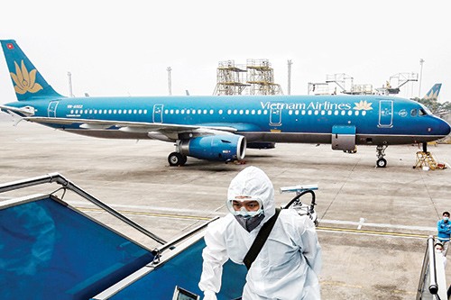 Tiep vien Vietnam Airlines mac COVID-19: Rat hoi han, vi minh ca xa hoi bi anh huong