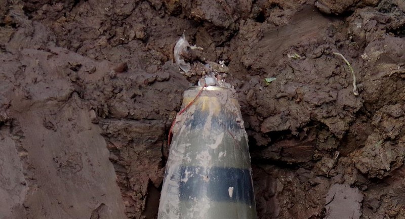 Hai Duong: Huy no thanh cong qua bom dai 1,5m, nang 300kg-Hinh-2