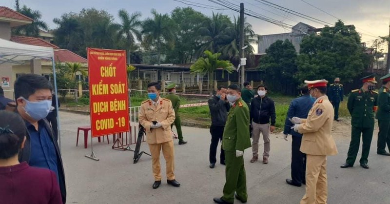 CA Hai Phong dieu tra dau hieu vi pham doi voi 2 ca nhiem COVID-19