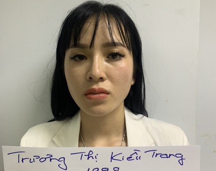 Chan dung “hot girl” cam duong day ban thuoc lac o Da Nang-Hinh-3