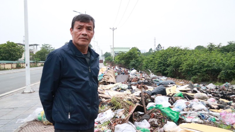 Bai rac tu phat khong lo keo dai tren doan duong 'tram ty' o Ha Noi-Hinh-4