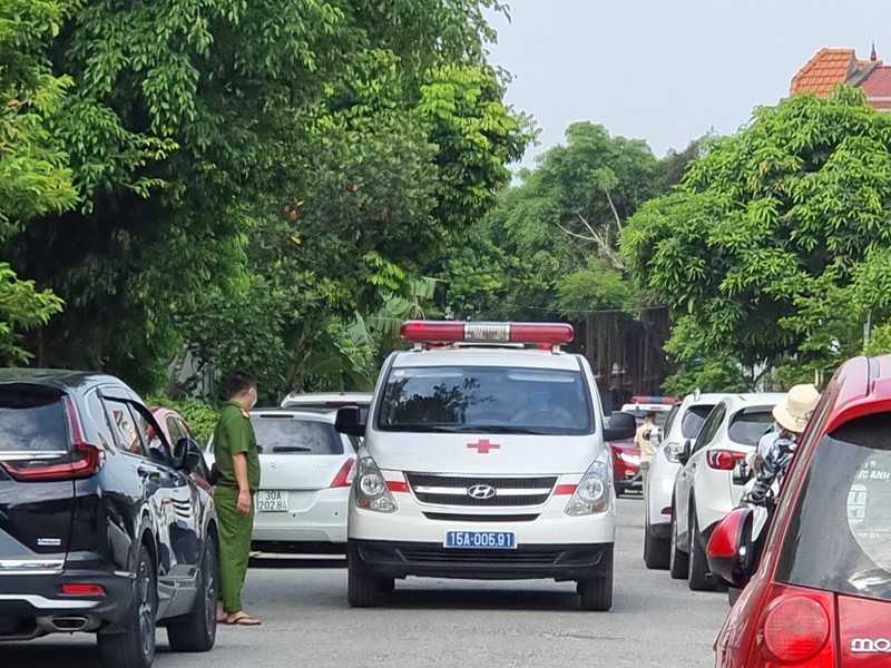 Dieu tra vu hai vo chong o Hai Phong tu vong trong nha chay-Hinh-5