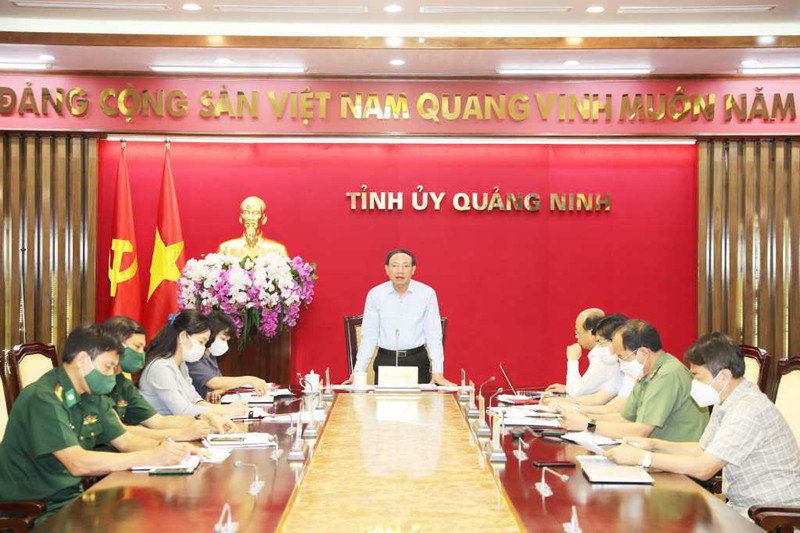 Quang Ninh: Quyet tam hoan thanh tiem vac xin mui 1 cho 100% nguoi dan