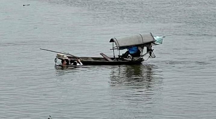 Thuong uy “sieu anh hung” Ngo  Van Thu nhay song cuu nguoi-Hinh-7