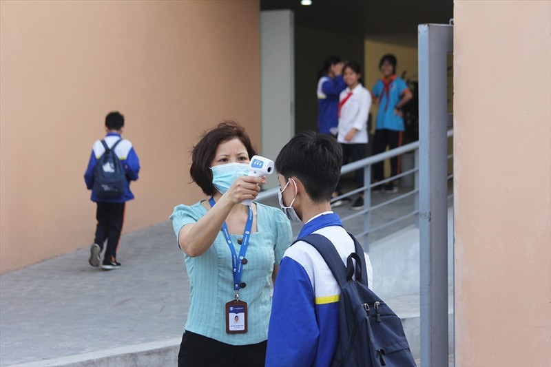 Ha Noi xay dung 4 kich ban, du kien cho HS “vung xanh” tro lai truong-Hinh-2