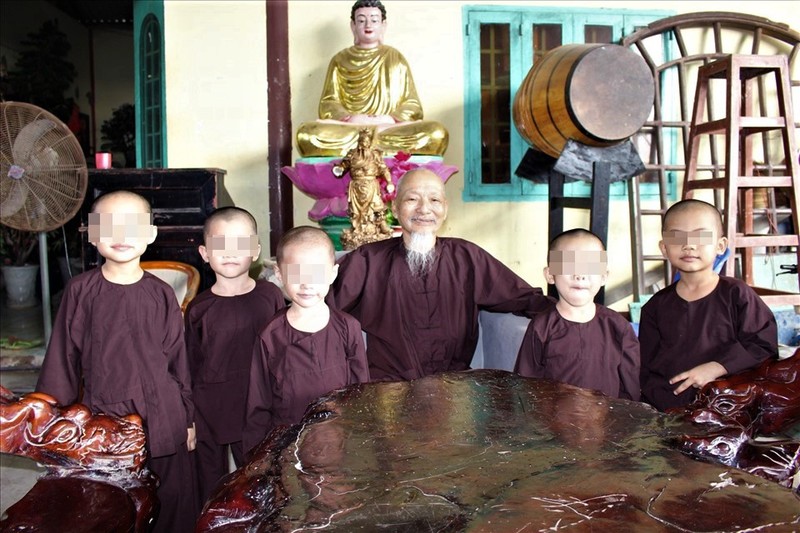 Tu livestream cua ba Phuong Hang, nhin lai lum xum “Tinh that Bong Lai”-Hinh-9