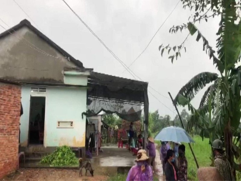 Cau vang dao chet chau o Quang Ngai: Vo tinh... nhung tra gia dat