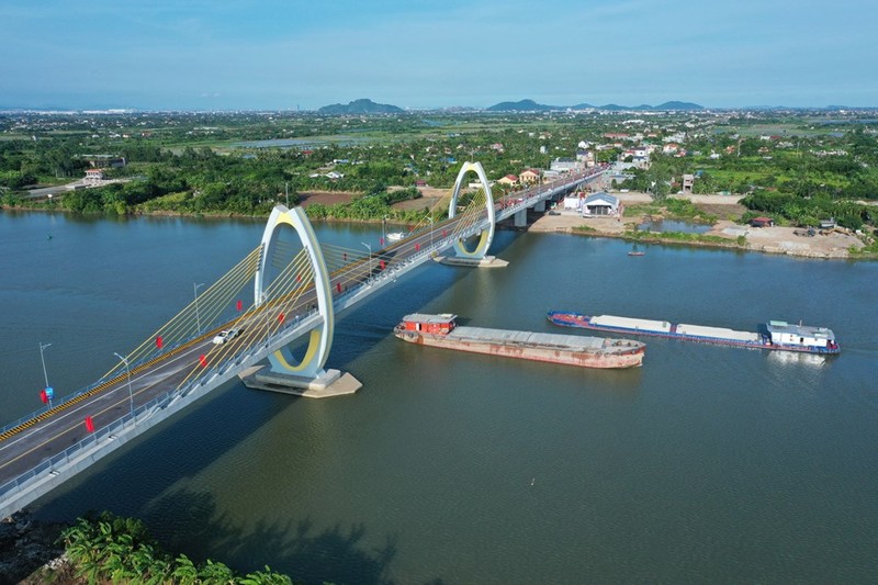 Diem nhung cong trinh giao thong ket noi Hai Duong, Hai Phong, Quang Ninh