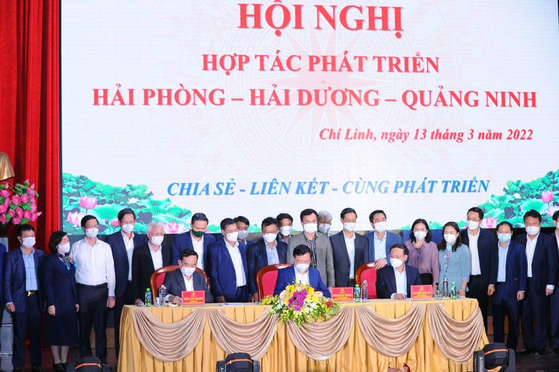 Hai Duong, Hai Phong, Quang Ninh ky ket hop tac 9 noi dung trong yeu