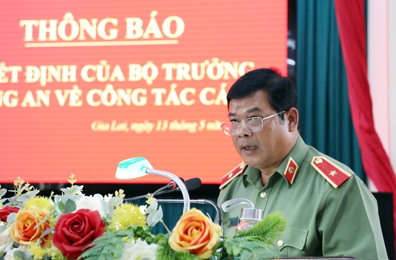 Chan dung tan Pho Tu lenh Canh sat co dong, Bo Cong an-Hinh-9