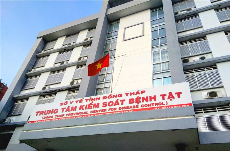 Diem loat tinh, thanh chi tien “khung” mua kit test Viet A-Hinh-3