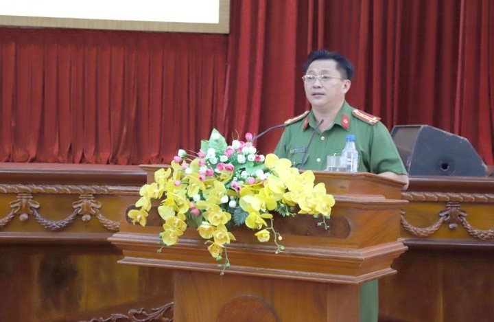Chan dung tan Giam doc Cong an An Giang thay dai ta Dinh Van Noi-Hinh-4