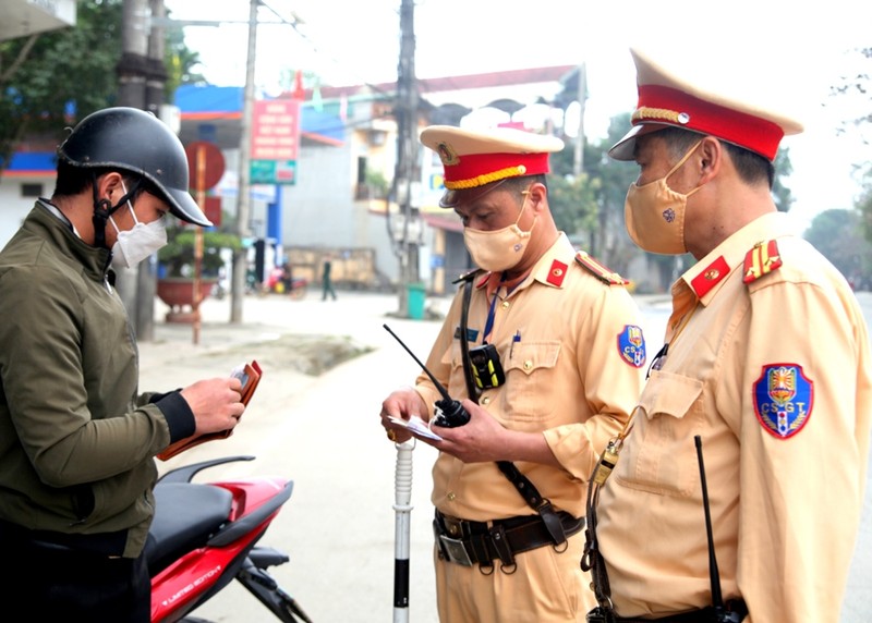 CSGT duoc de xuat trang bi vu khi, cong cu ho tro nao?