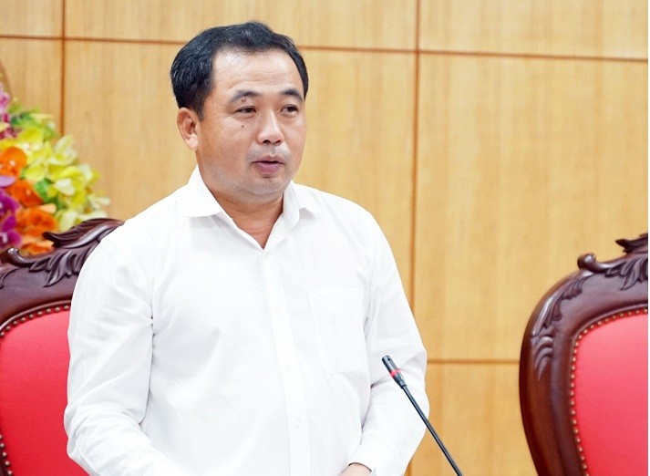 Chân dung tân Bí thư Tỉnh ủy Hải Dương Trần Đức Thắng - Hình 8 Chan dung tan Bi thu Tinh uy Hai Duong Tran Duc Thang-Hinh-8