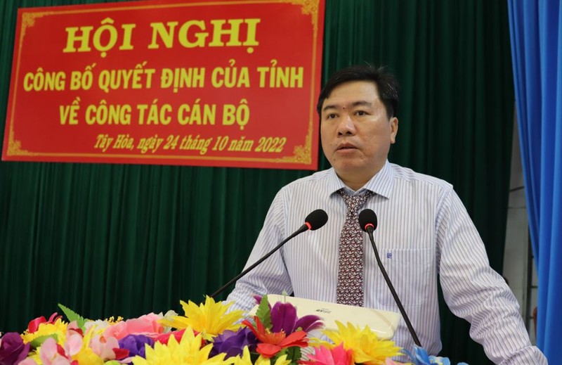 Quan lo Chu tich tinh Phu Yen den khi bi mien nhiem-Hinh-7