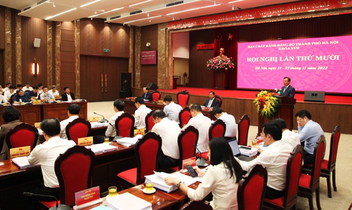 Bi thu Thanh uy Ha Noi: “Khac phuc cho duoc tinh trang cham giai ngan von dau tu cong”