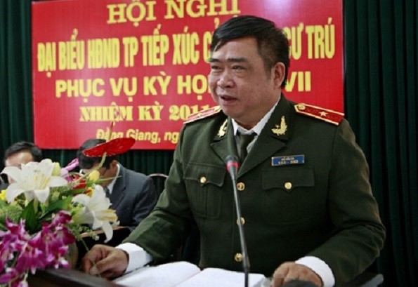 Ly do thieu tuong Do Huu Ca, cuu Giam doc CATP Hai Phong bi tam giu-Hinh-8