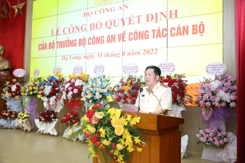 Dau an thieu tuong Dinh Van Noi khi lam Giam doc Cong an Quang Ninh-Hinh-10
