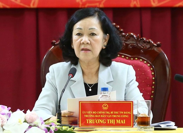 Chan dung Thuong truc Ban Bi thu khoa XIII Truong Thi Mai-Hinh-13