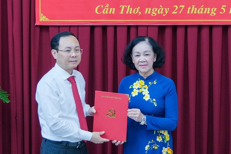 Tan Bi thu Thanh uy Can Tho Nguyen Van Hieu hua gi khi nham chuc?