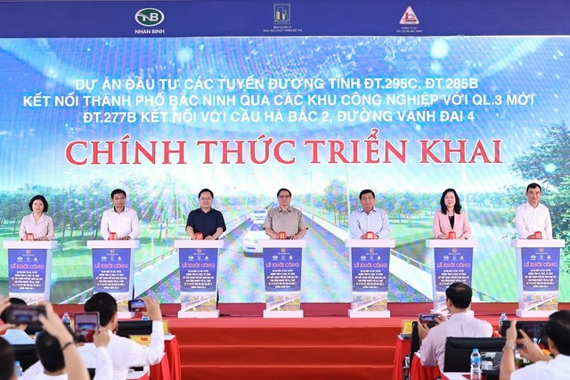 Thu tuong du Le khoi cong Du an cac tuyen duong trong diem tai Bac Ninh