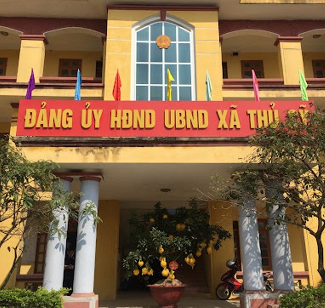 Hung Yen: Thu tien trai quy dinh, 6 can bo xa bi bat