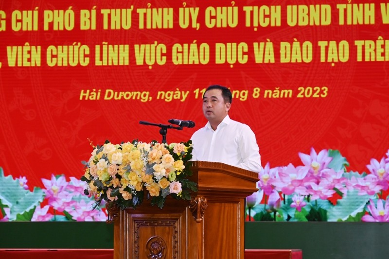 Hai Duong: Nhieu kien nghi cua can bo GD khi doi thoai Bi thu Tinh uy