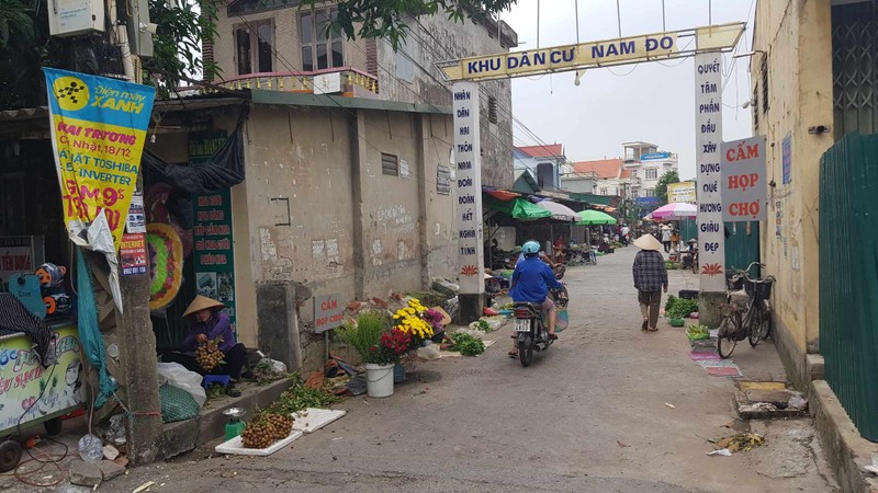 Hai Duong: Tieu thuong che cho tien ty, bam duong buon ban-Hinh-6