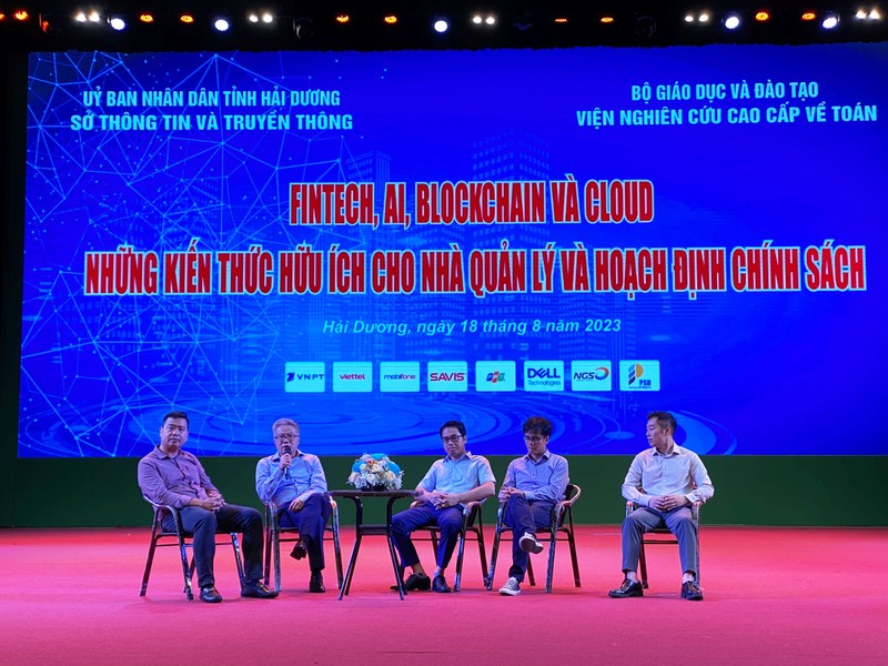 GS Ngo Bao Chau: Thay vi lo lang AI, can thay doi cach suy nghi-Hinh-4