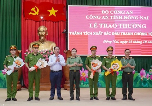 Tuong Nguyen Sy Quang: Ke bat coc be gai, doi tien chuoc rat manh dong-Hinh-3