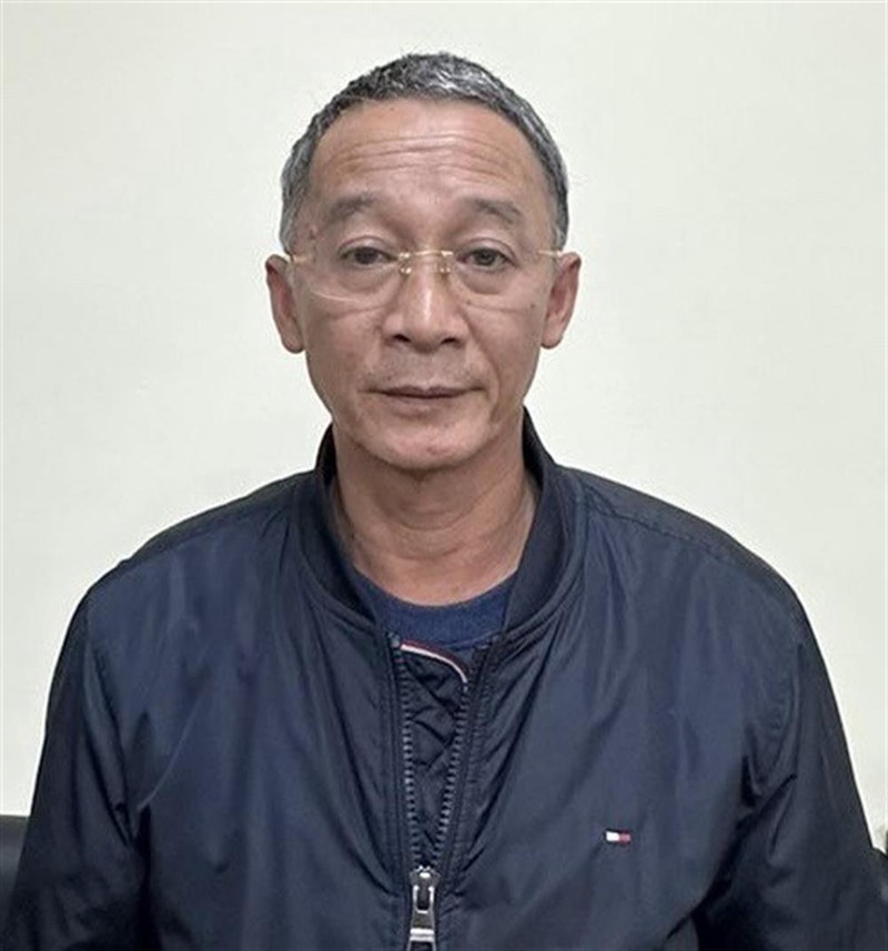 Chủ tịch UBND tỉnh Lâm Đồng Trần Văn Hiệp bị khởi tố vi nhận hối lộ
