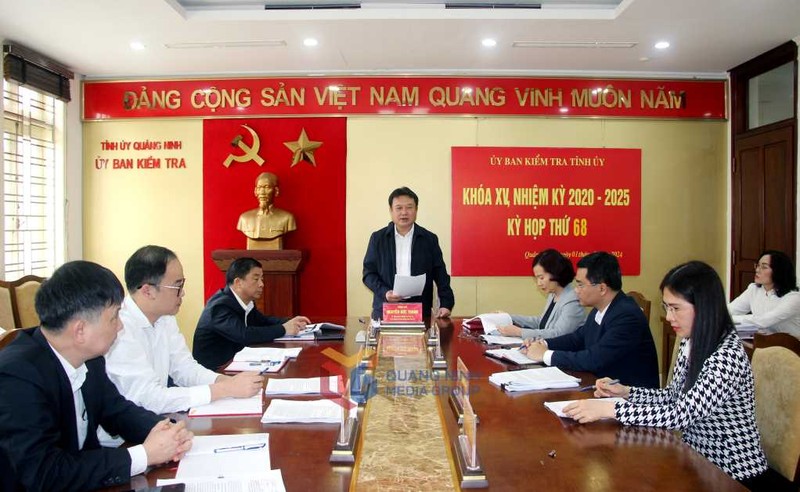Quang Ninh: De nghi ky luat 17 can bo, dang vien huyen Van Don
