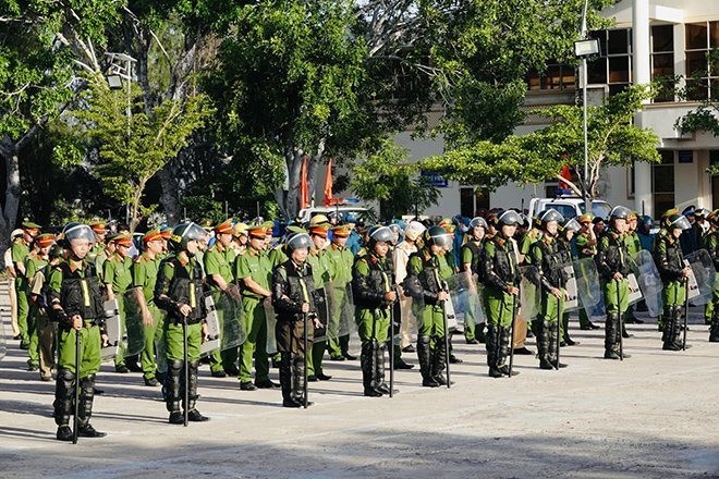 Trung uy canh sat co dong hy sinh khi tuan tra giao thong