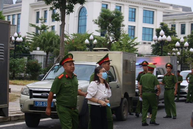 Xet xu ong Trinh Van Quyet: Vi sao chi 95 bi hai doi boi thuong?-Hinh-3