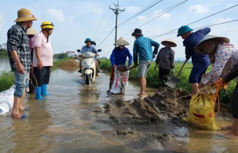 Ha Noi cong bo tinh huong khan cap sat lo de o Chuong My