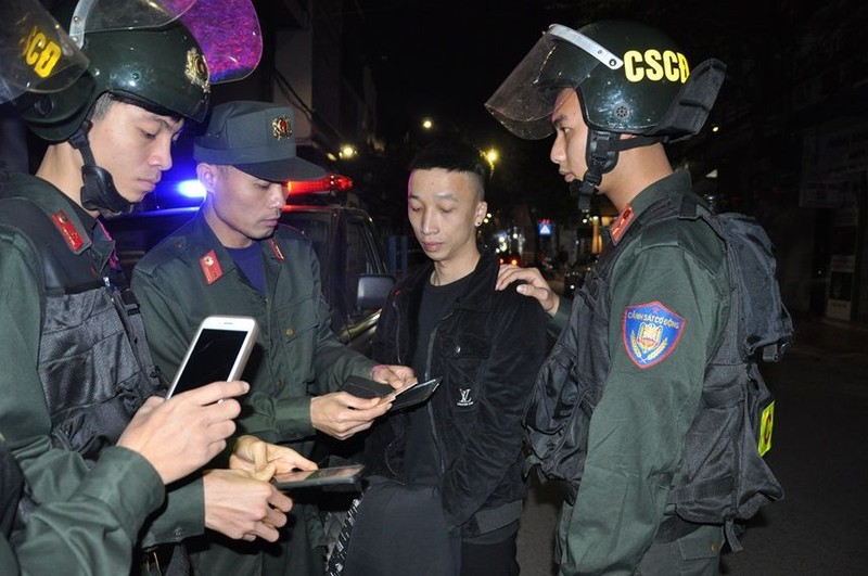 Ke bi truy na o Hai Phong bi bat tren pho o Hai Duong