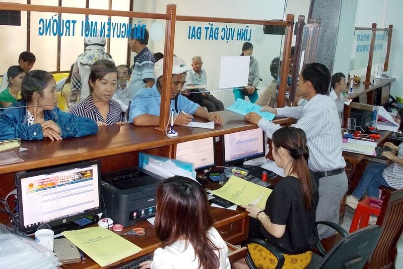 100.000 can bo tinh gian: Ngan sach chi bao nhieu tien ho tro? (ky 1)