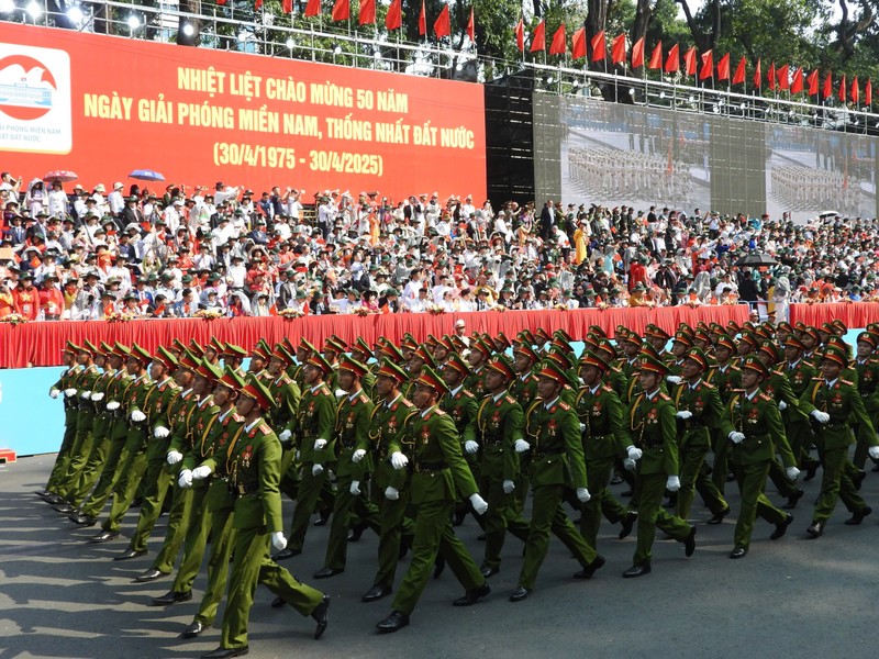 Diem danh cac khoi chien si dieu binh trong dai le 30/4-Hinh-29