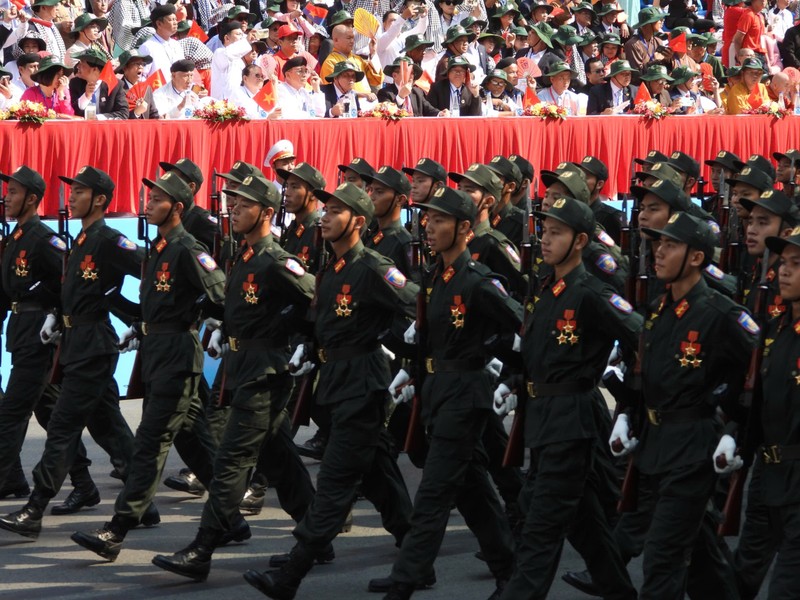 Diem danh cac khoi chien si dieu binh trong dai le 30/4-Hinh-35