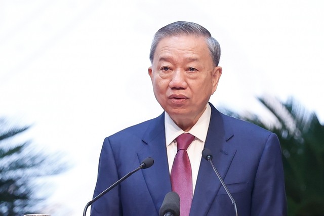 Kinh tế tư nhân là động lực quan trọng nhất của nền kinh tế Kinh te tu nhan la dong luc quan trong nhat cua nen kinh te