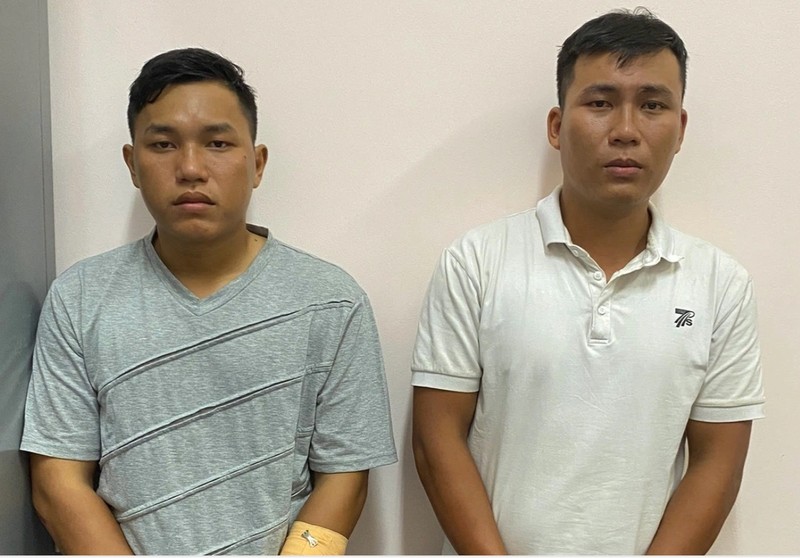 Hai tên cướp ở TP HCM chưa lấy được vàng vẫn phạm tội Hai ten cuop o TP HCM chua lay duoc vang van pham toi