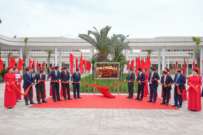 Hải Phòng gắn biển Trung tâm Chính trị - Hành chính thành phố Hai Phong gan bien Trung tam Chinh tri - Hanh chinh thanh pho