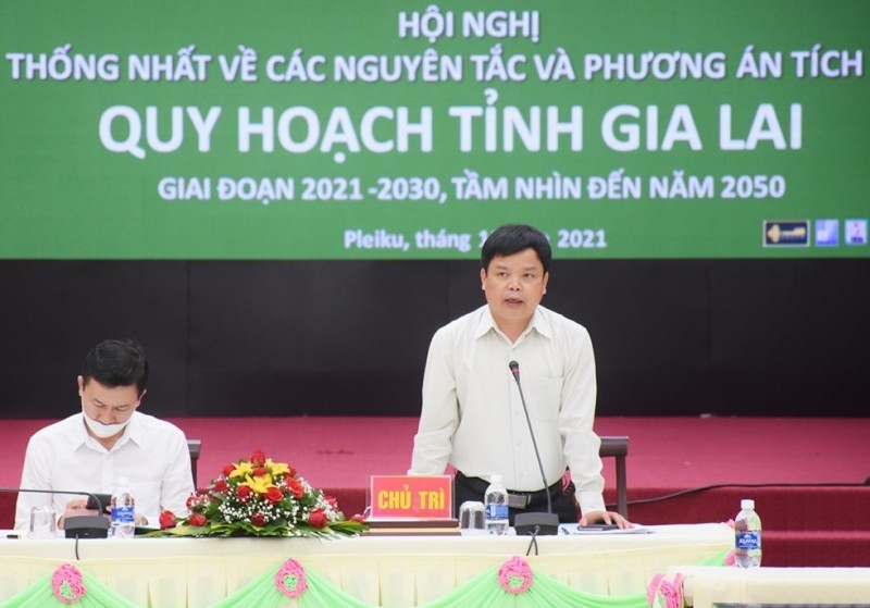 Gia Lai: 2 nhan su duoc gioi thieu de bau Pho chu tich UBND tinh